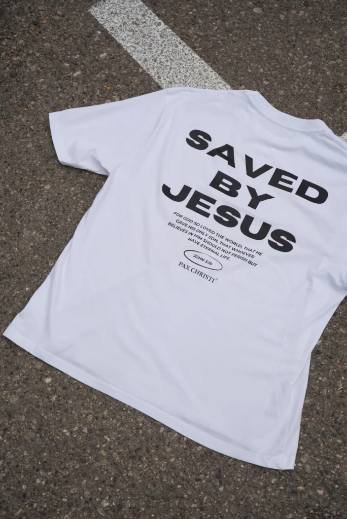Saved By Jesus Oversize Unisex majica – Bijela